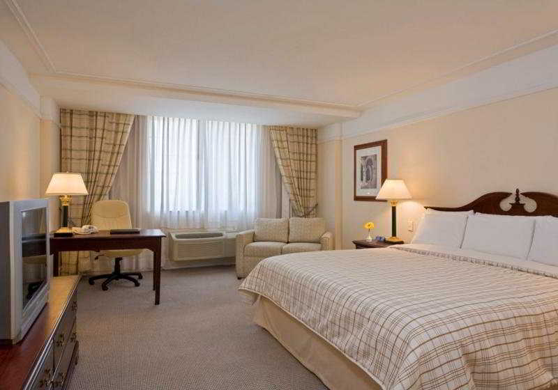 Hotel Krystal Satelite Maria Barbara à Tlalnepantla  Extérieur photo A room at the InterContinental