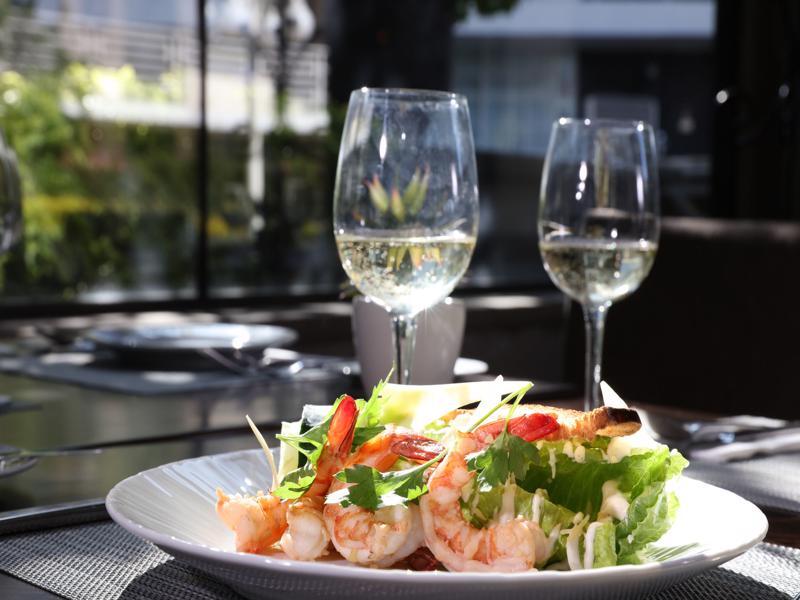 Hotel Krystal Satelite Maria Barbara à Tlalnepantla  Extérieur photo A prawn salad